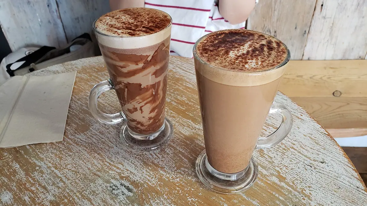 Eggless Cake Shop bakes